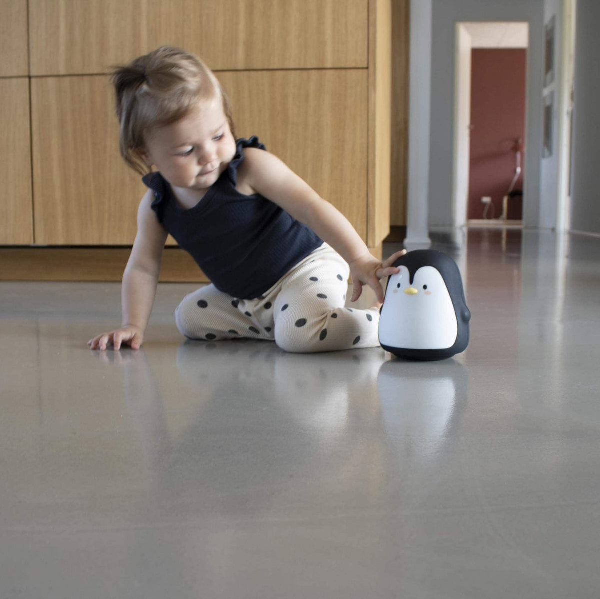 Kids LED lamp, Pelle the Penguin