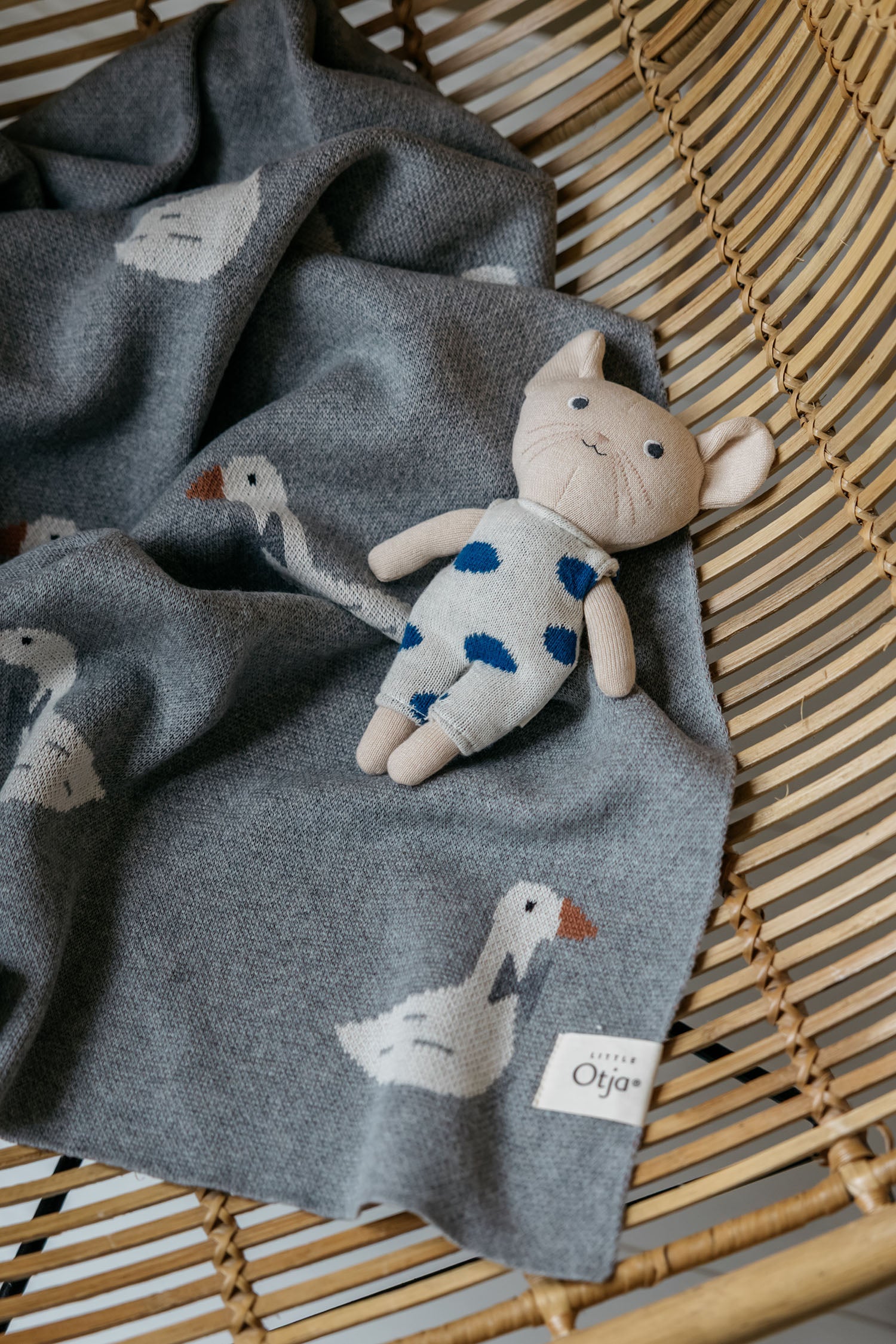 Knitted Toy, Mouse Ipsum