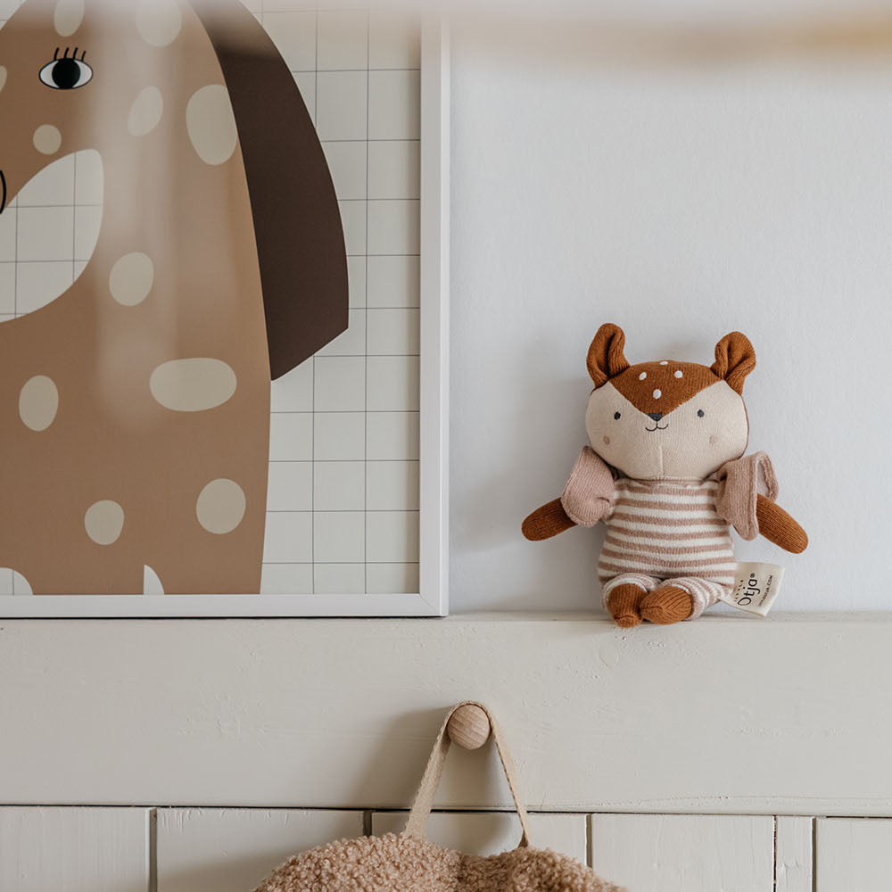 Deer Freja Knitted Toy & Matching Custom Poster Set