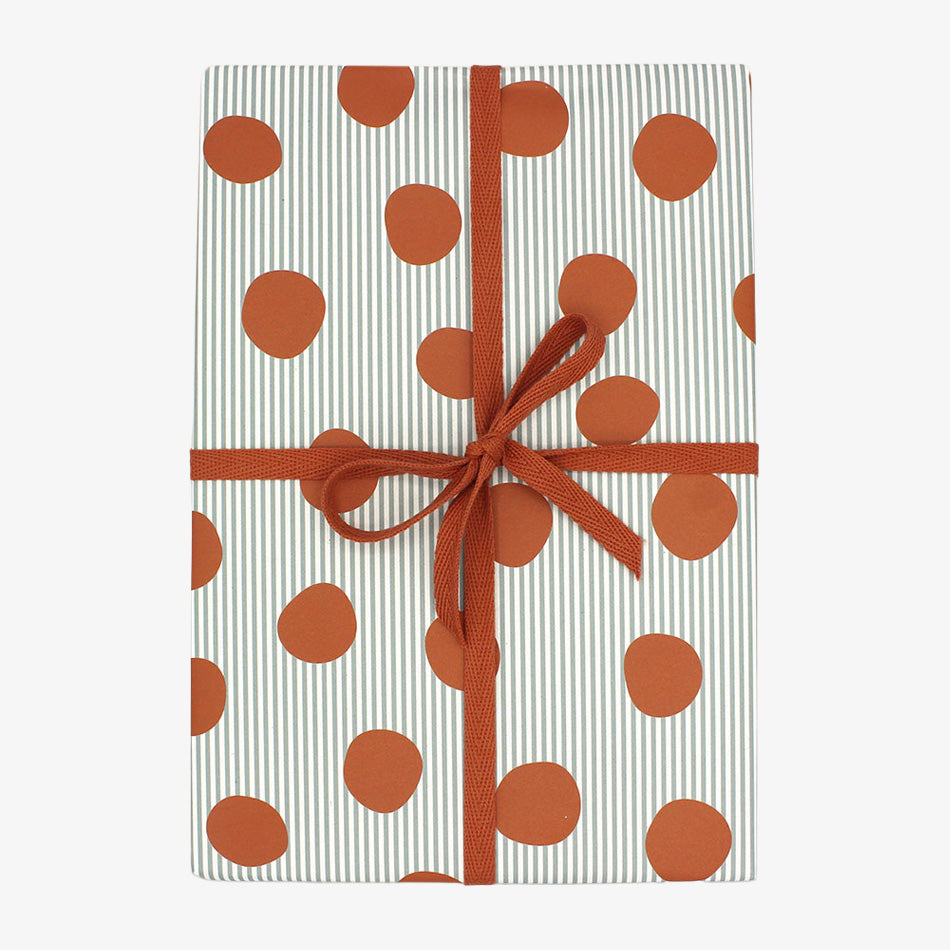 Geschenkpapier, weiße Punkte