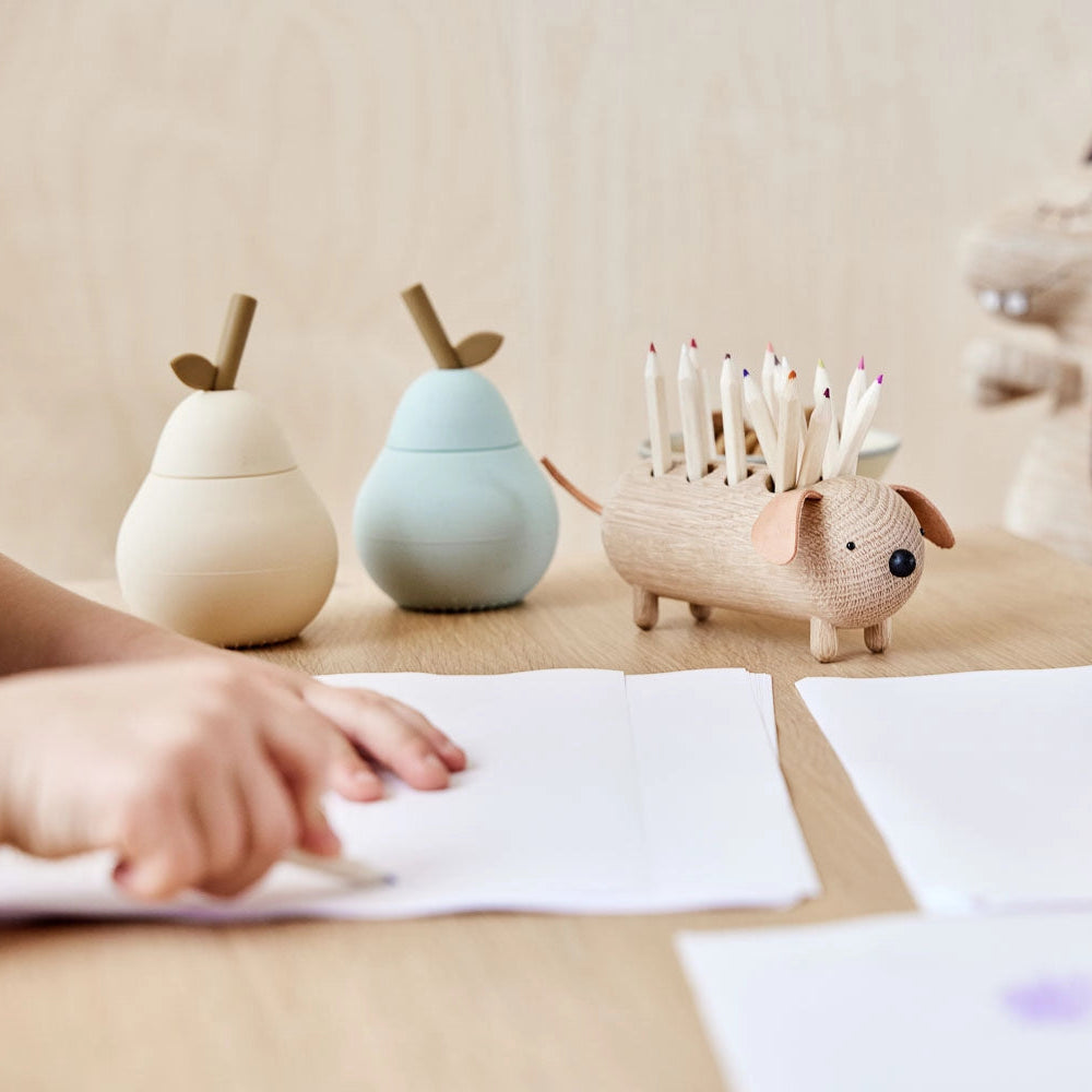 Skodelica hruška, mint