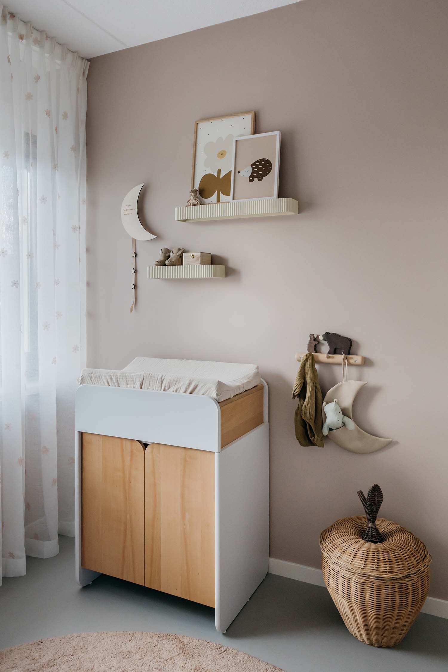 Frame A4 White Hardwood | Little Otja